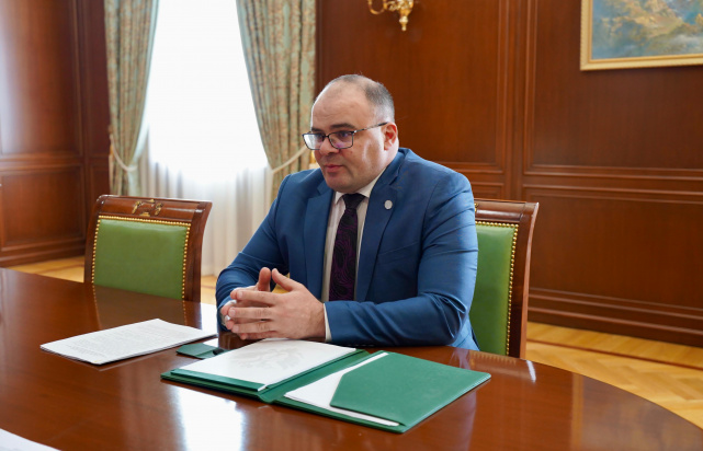 встреча Главы Кабардино-Балкарской Республики Казбека Кокова и начальника Управления Минюста России по Кабардино-Балкарской Республике Жантемира Кужонова 
