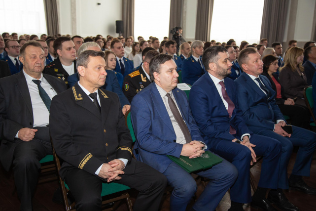 Открытие бюста выдающего юриста Анатолия Кони, Владивосток Открытие бюста выдающего юриста Анатолия Кони, Владивосток