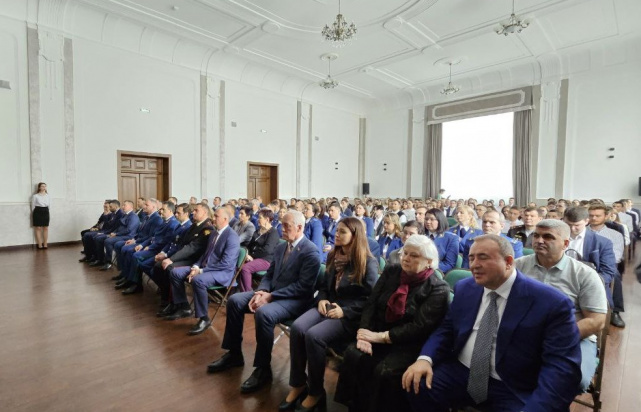 Открытие бюста выдающего юриста Анатолия Кони, Владивосток Открытие бюста выдающего юриста Анатолия Кони, Владивосток