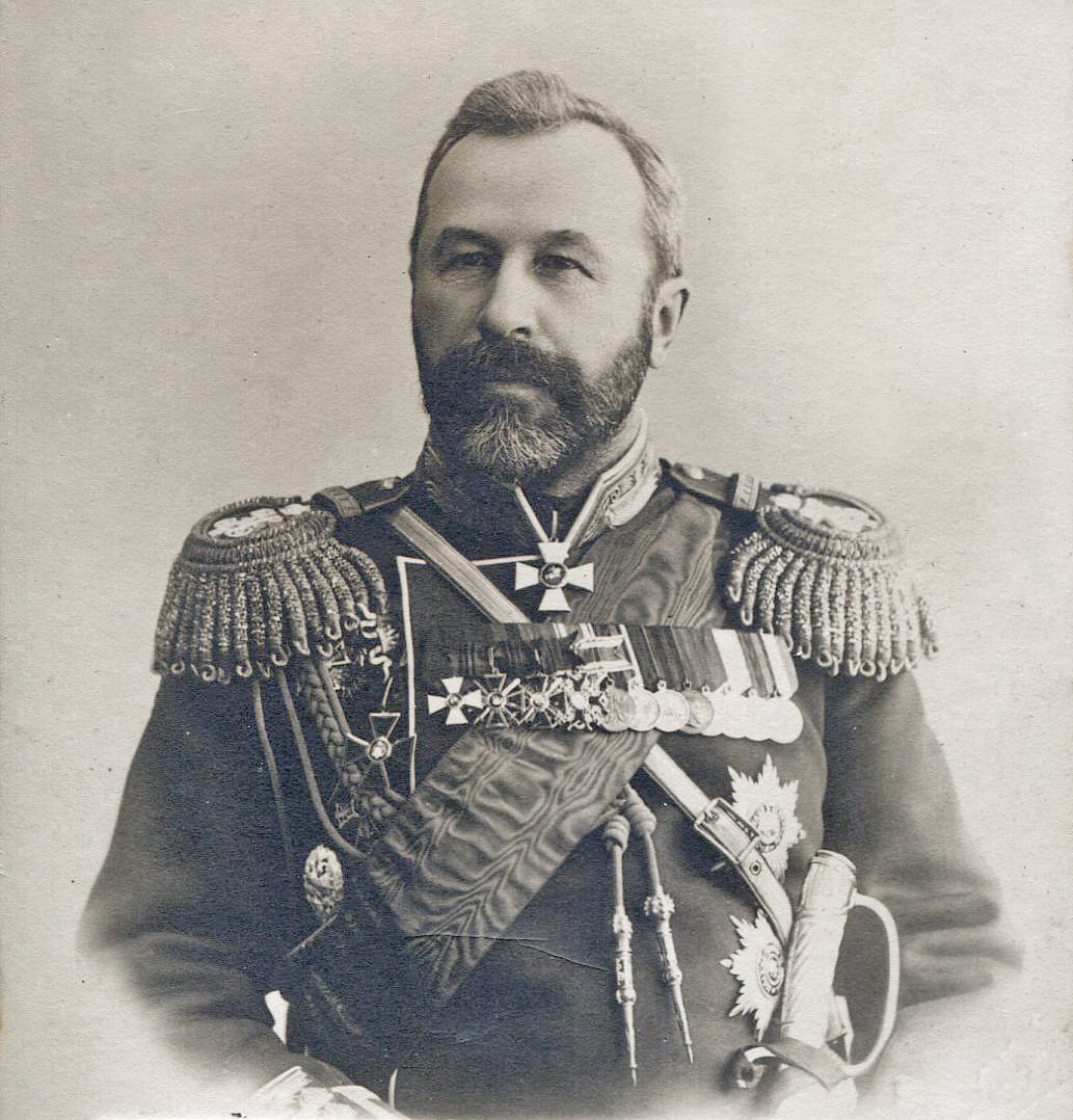 Алексей Николаевич Куропаткин. Фотография конца 1890-х гг.