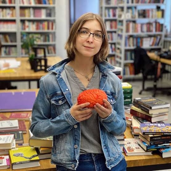 Казанцева Анастасия Андреевна «Ася Казанцева»